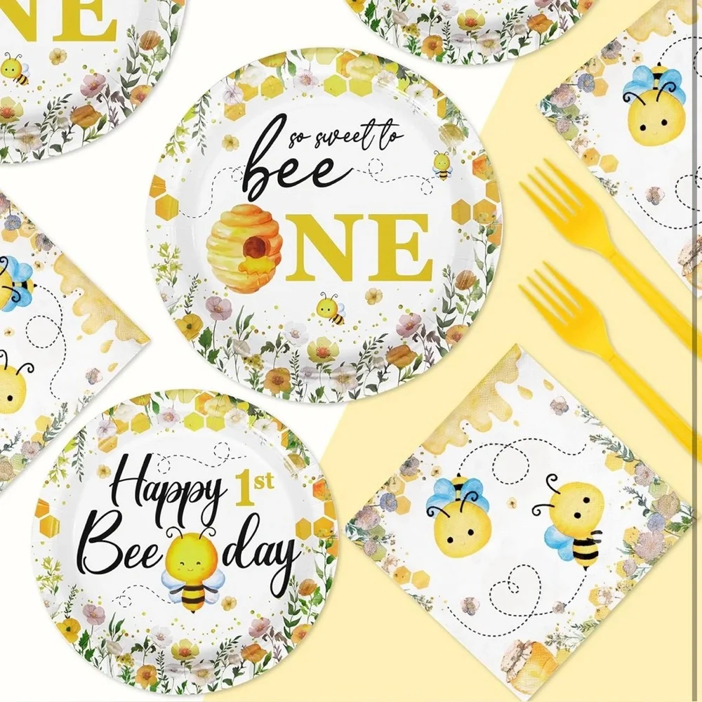96Pcs Bee 1st Birthday, Plates & Napkins Tableware Sets, Party Decorations - NWT